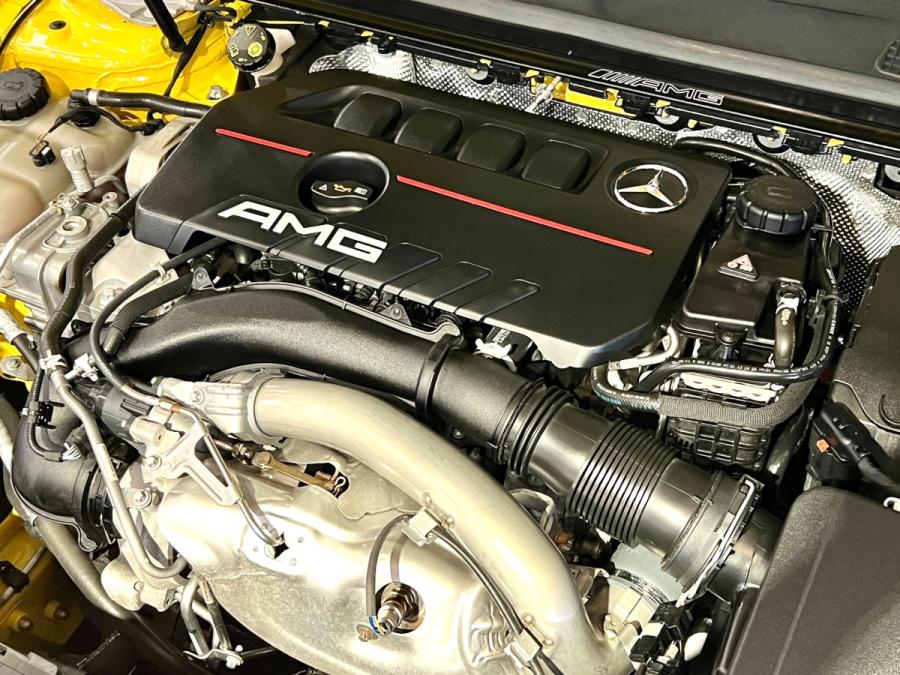 CLA35 AMG 4MATIC COUPE - Image 12